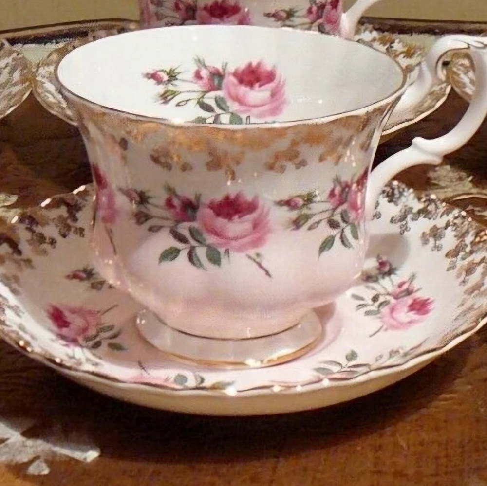 Custom Bundle 2 SETS Royal Albert  "Bridesmaid" Teacup & Saucer Sets Pink Roses
